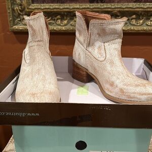 Diba bootie worn 1 time